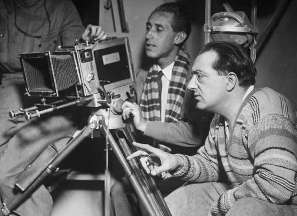 Picture of Fritz Lang shooting his 1929 science fiction blockbuster "Woman in the Moon"