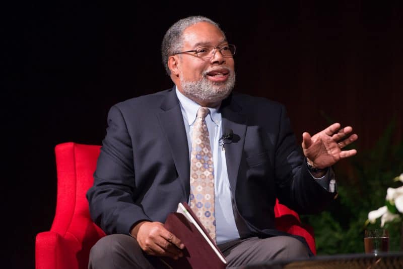 Portrait Lonnie Bunch